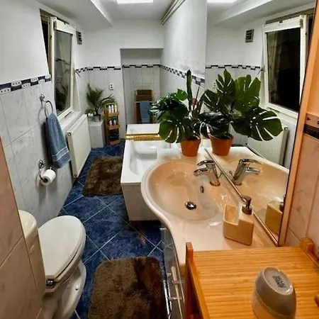 Vaters Haus Apartment *